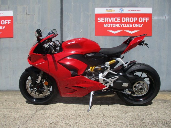 2022 DUCATI PANIGALE V2