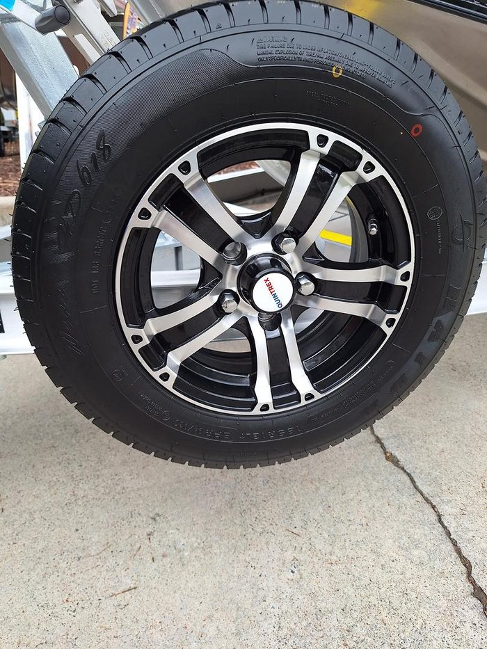 2025 QUINTREX 490 Renegade SC