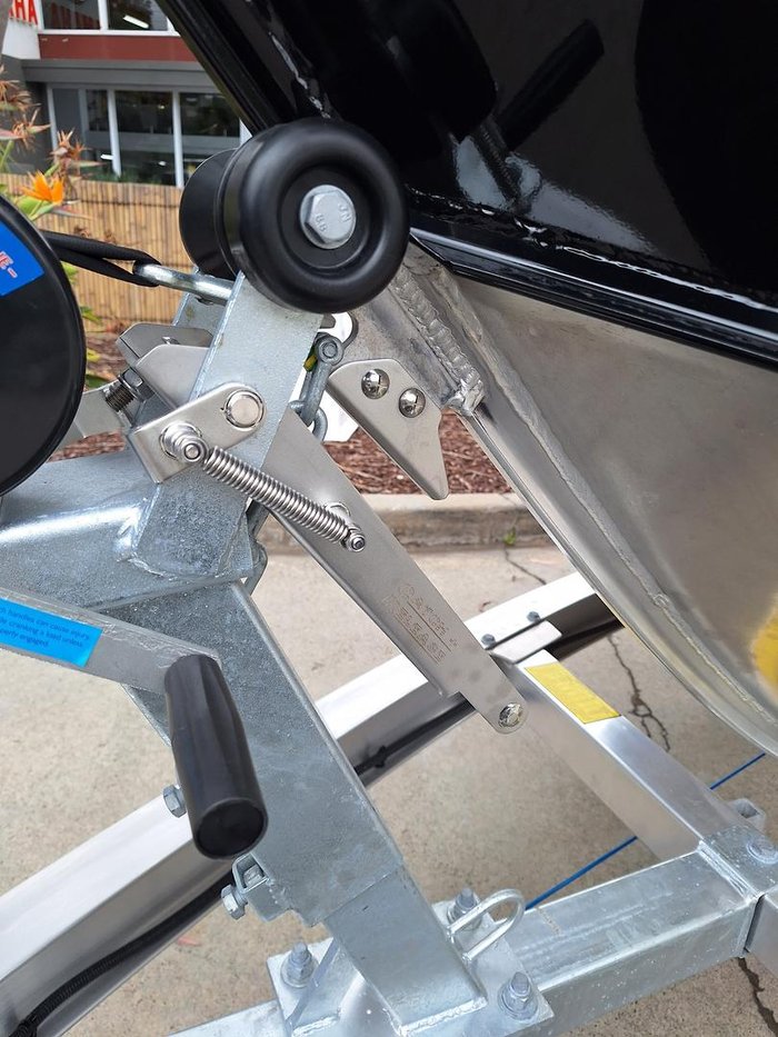 2026 QUINTREX 490 Renegade SC