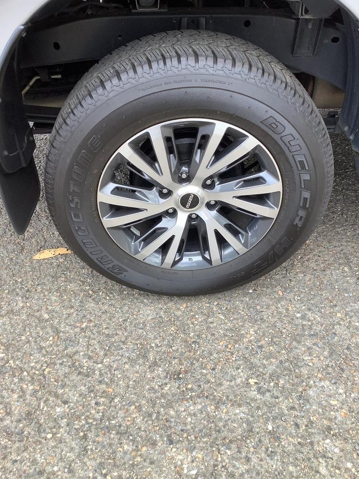 2025 Isuzu D-MAX X-TERRAIN