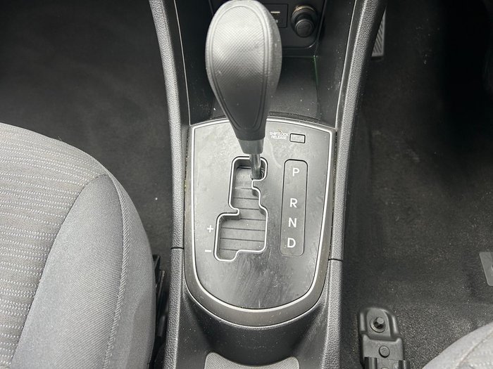 2016 Hyundai Accent Active