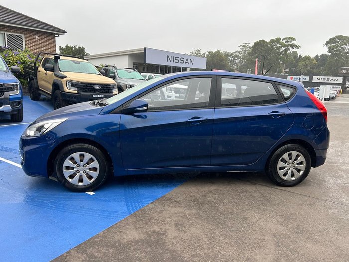 2016 Hyundai Accent Active