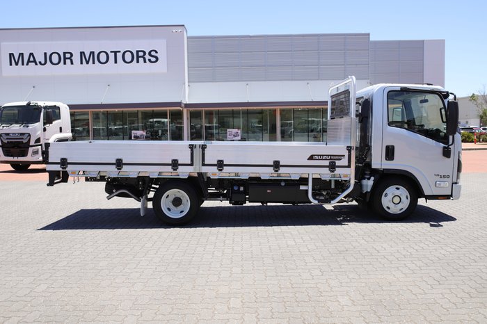 2026 Isuzu Trucks NLR 45-150 NLR 45-150 DT D34 TRAY