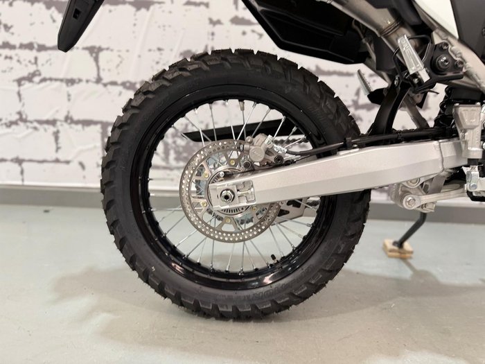 2025 Suzuki DR-Z4S DR-Z Yellow