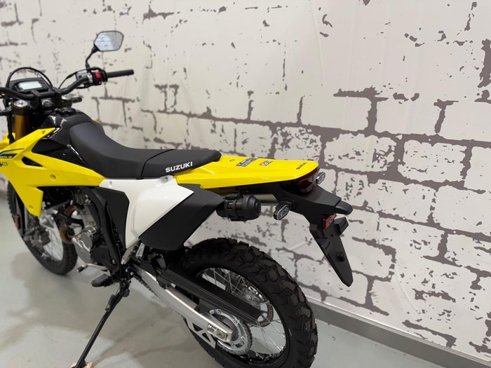 2025 Suzuki DR-Z4S DR-Z Yellow