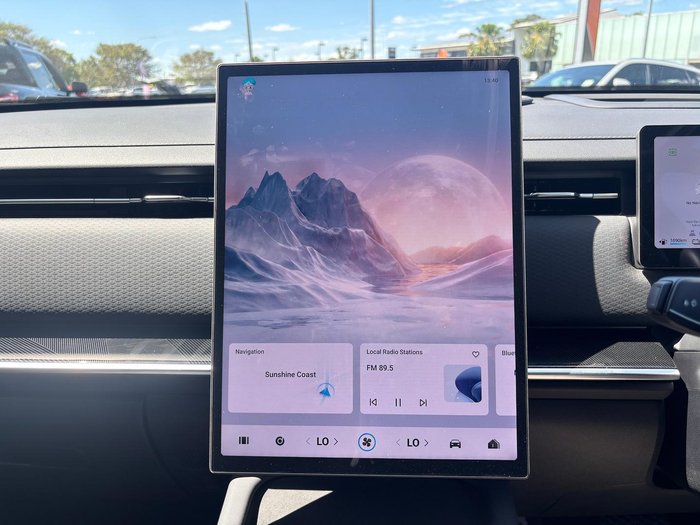 2025 Jaecoo J7 SHS Track