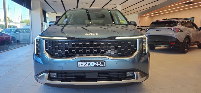 2025 Kia Carnival GT-Line HEV