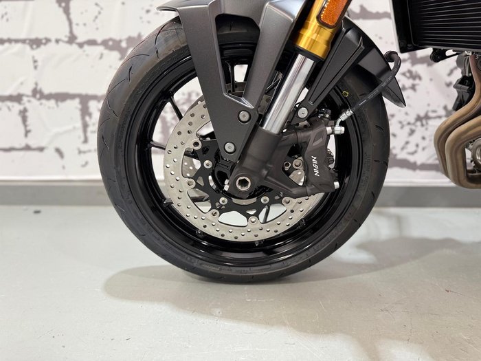 2025 Suzuki GSX-8T GSX-S Gold