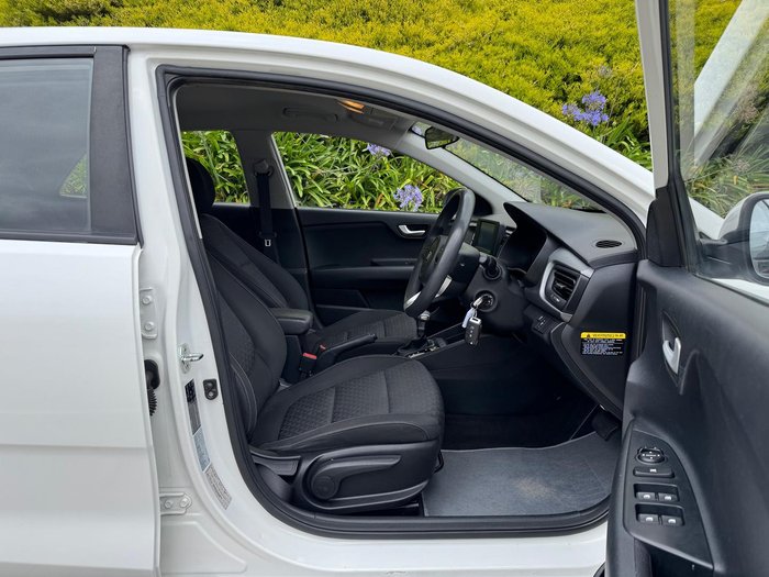 2017 Kia Rio S YB MY17 Clear White