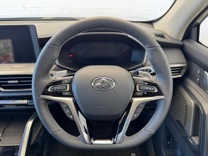 2025 LDV D90 Executive