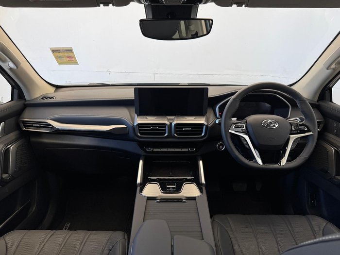 2025 LDV D90 Executive