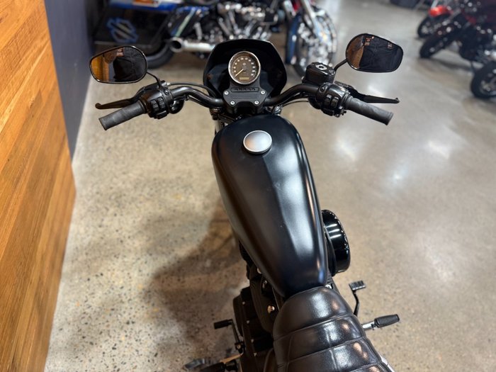 2017 Harley-davidson XL883 IRON 883 Black