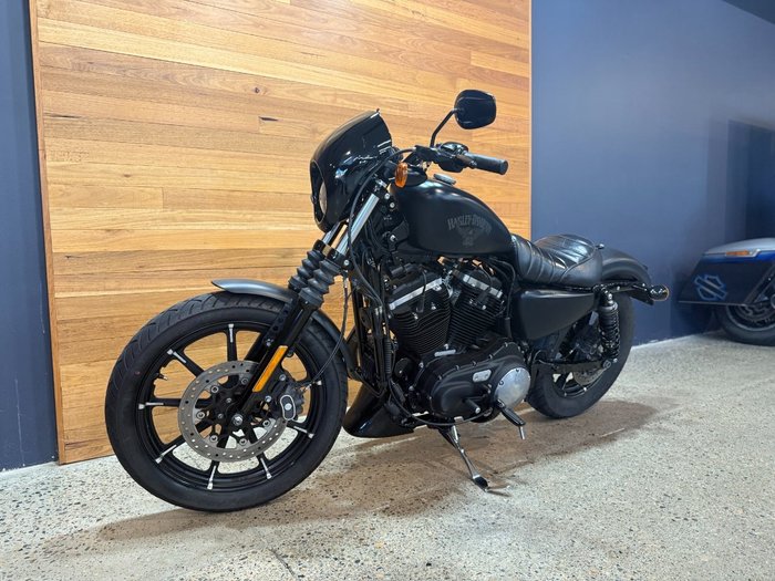 2017 Harley-davidson XL883 IRON 883 Black
