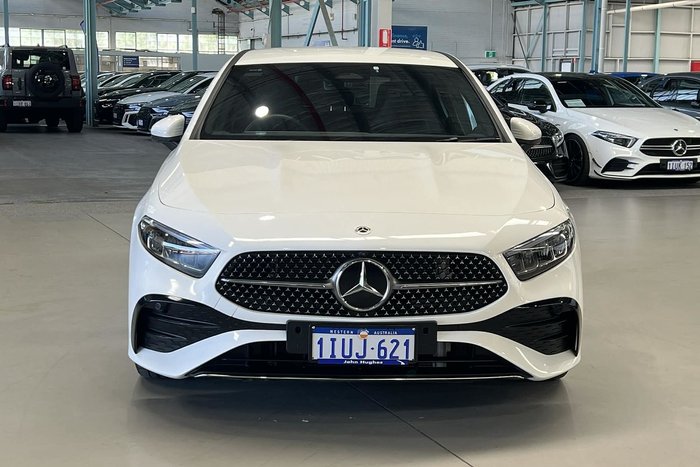 2025 Mercedes-Benz A-Class A200