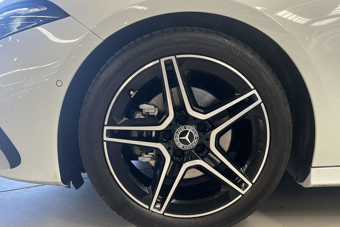 2025 Mercedes-Benz A-Class A200