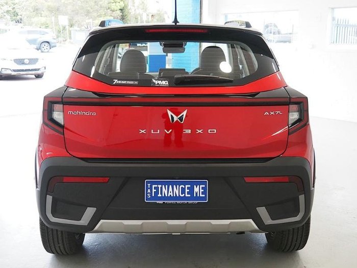 2025 Mahindra XUV3XO AX7L