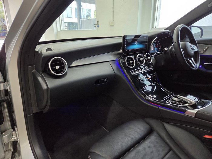 2020 Mercedes-Benz C-Class C200