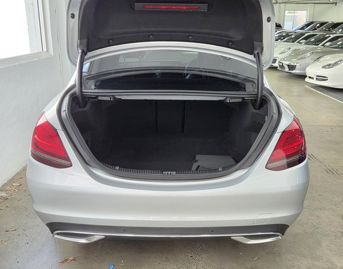 2020 Mercedes-Benz C-Class C200