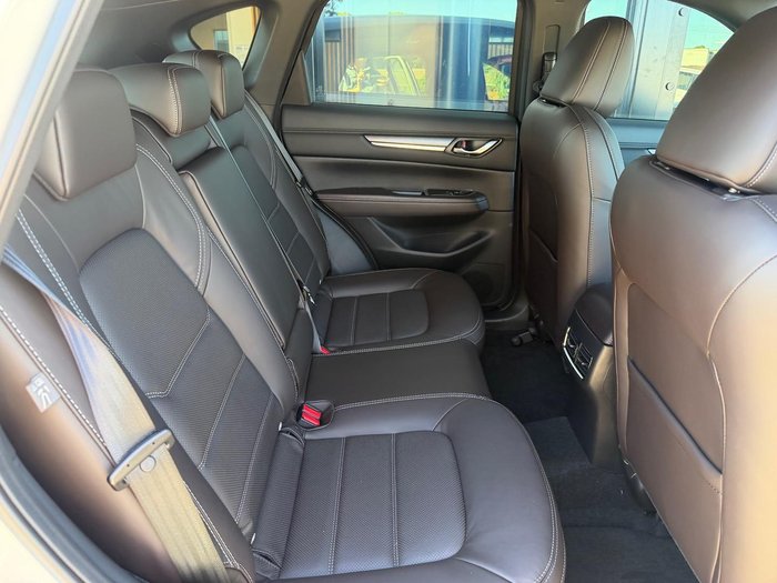 2025 Mazda CX-5 G25 Akera