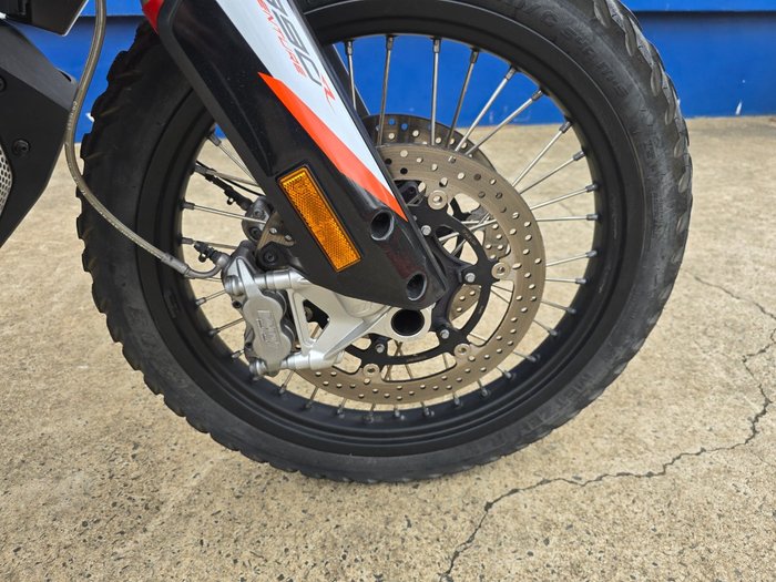 2021 Ktm 890 Adventure R Road White