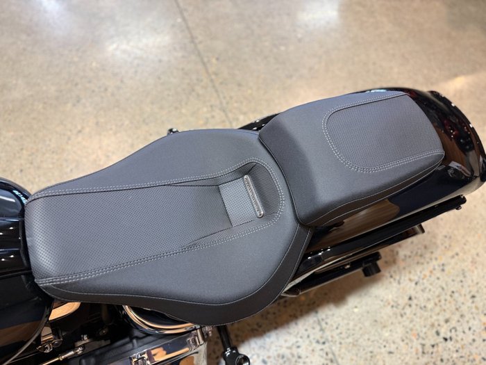 2025 Harley-davidson FXBR BREAKOUT (117) BLACK