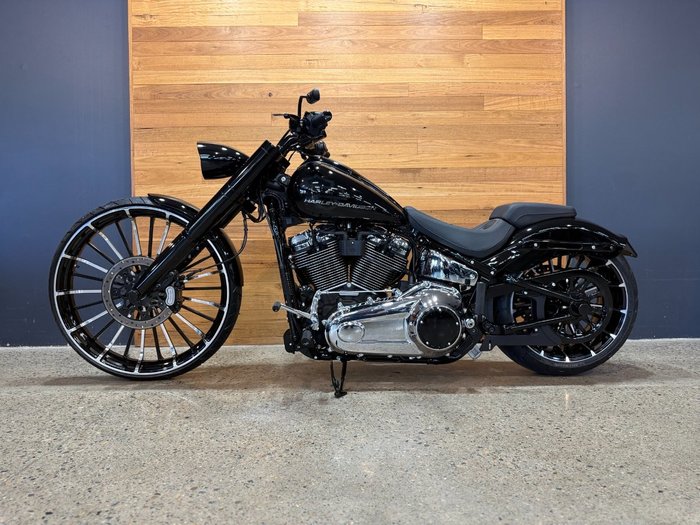 2025 Harley-davidson FXBR BREAKOUT (117) BLACK