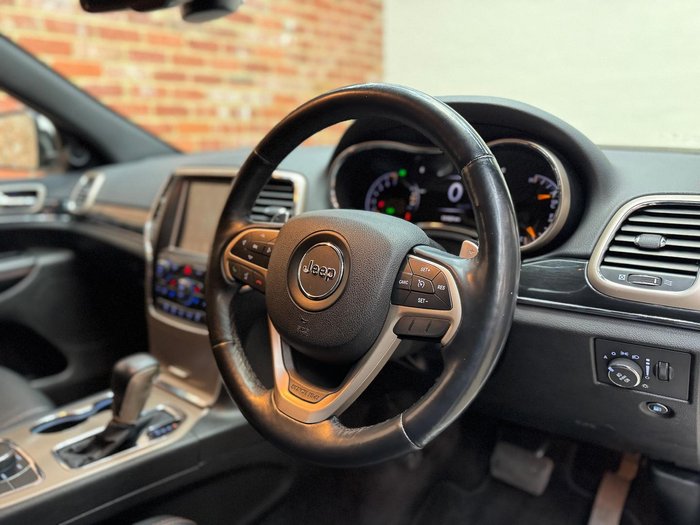 2017 Jeep Grand Cherokee Limited WK Bright White
