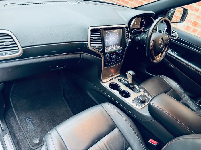 2017 Jeep Grand Cherokee Limited WK Bright White