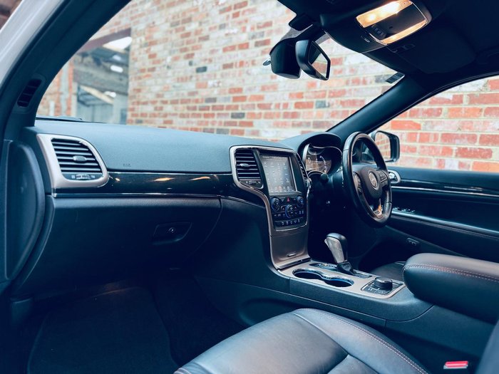 2017 Jeep Grand Cherokee Limited WK Bright White
