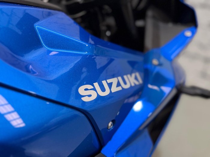 2025 Suzuki GSX-8R GSX-R Blue