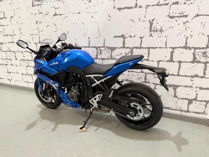 2025 Suzuki GSX-8R GSX-R Blue