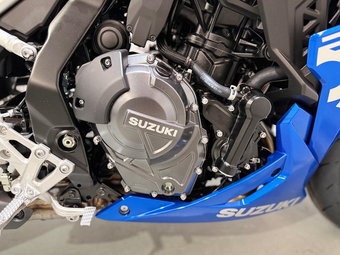 2025 Suzuki GSX-8R GSX-R Blue