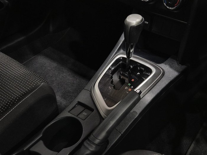 2013 Toyota Corolla Ascent Sport