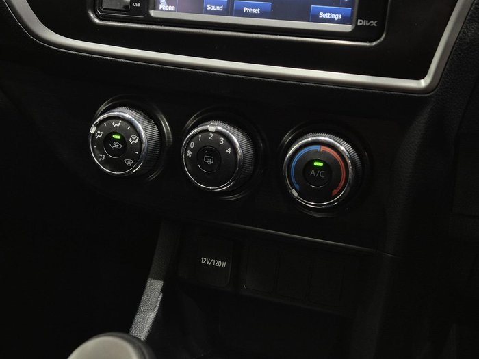 2013 Toyota Corolla Ascent Sport