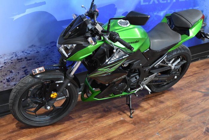 2015 Kawasaki Z300 ABS Green