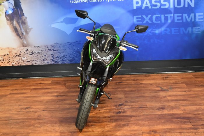 2015 Kawasaki Z300 ABS Green