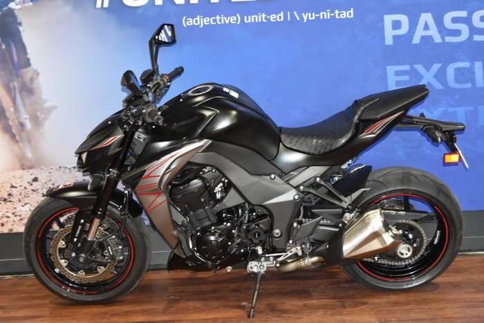 2021 Kawasaki Z1000 Black