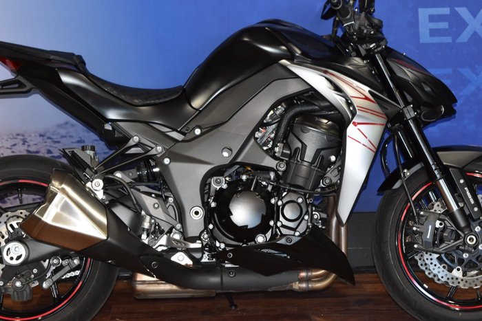 2021 Kawasaki Z1000 Black