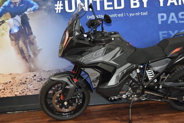 2022 Ktm SUPER ADVENTURE S Black