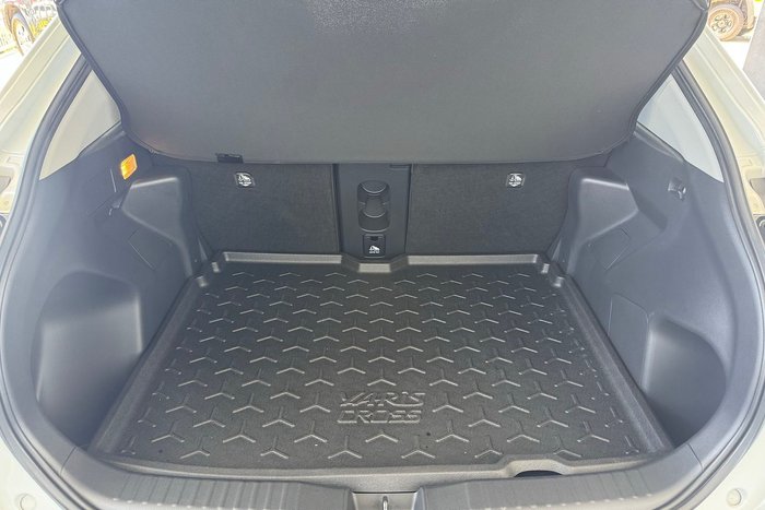 2025 Toyota Yaris Cross GXL