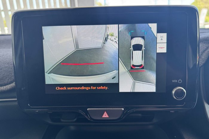 2025 Toyota Yaris Cross GXL