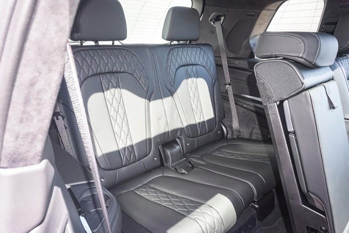 2025 BMW X7 xDrive40d M Sport