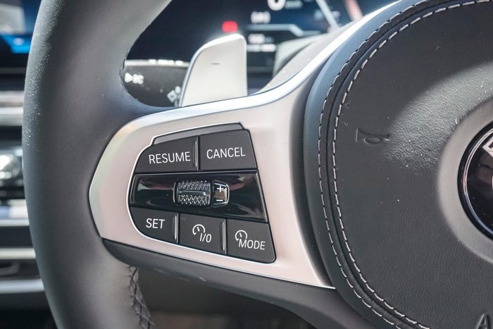 2025 BMW X7 xDrive40d M Sport