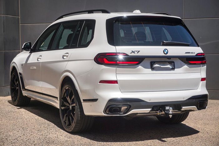 2025 BMW X7 xDrive40d M Sport