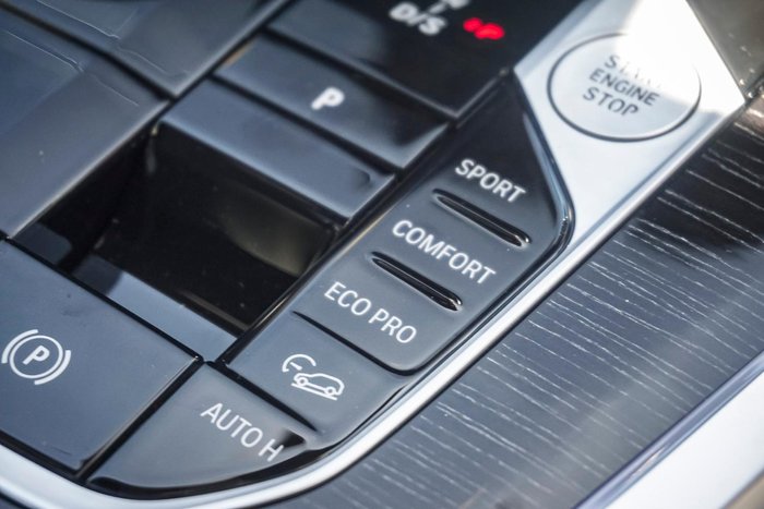 2025 BMW X7 xDrive40d M Sport