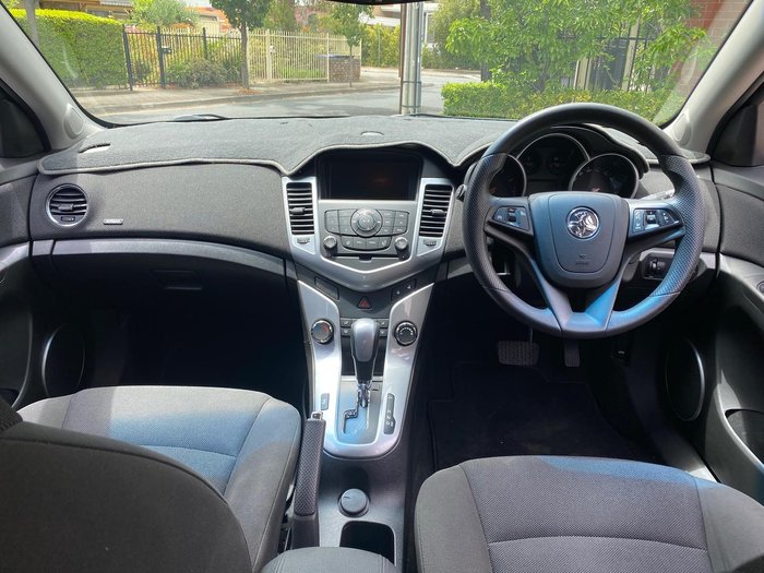 2013 Holden Cruze Equipe JH Series II MY14 Karma