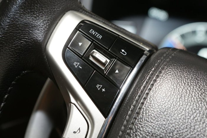 2021 Mitsubishi Pajero Sport Exceed