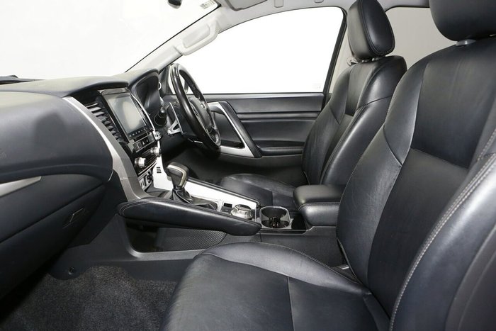 2021 Mitsubishi Pajero Sport Exceed