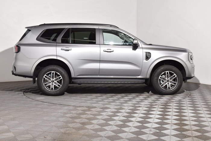 2025 Ford Everest Trend
