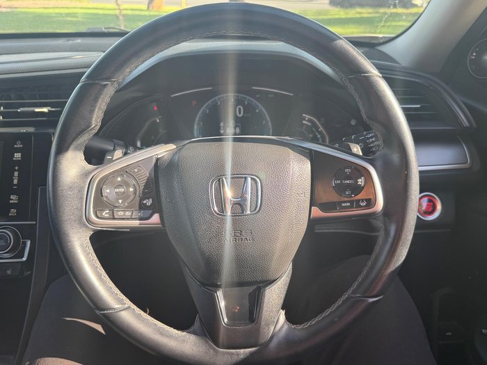 2018 Honda Civic VTi-LX 10th Gen MY18 White Orchid